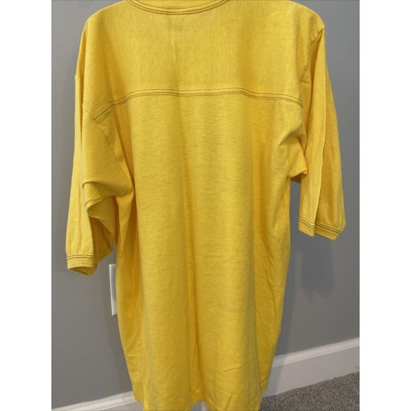 The Knits Size Large Vintage Tee Yellow My Other Shirt is an Izod short sleeve - Picture 5 of 6